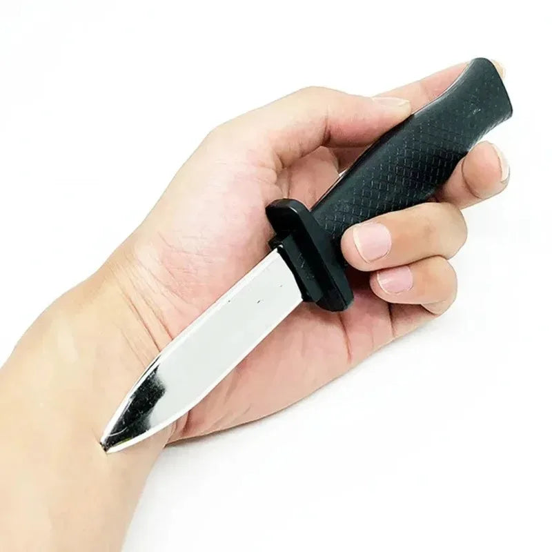 Retractable Prank Knife - Harmless Plastic Comedy Prop for Adults & Kids, Joke Magic Trick Gift